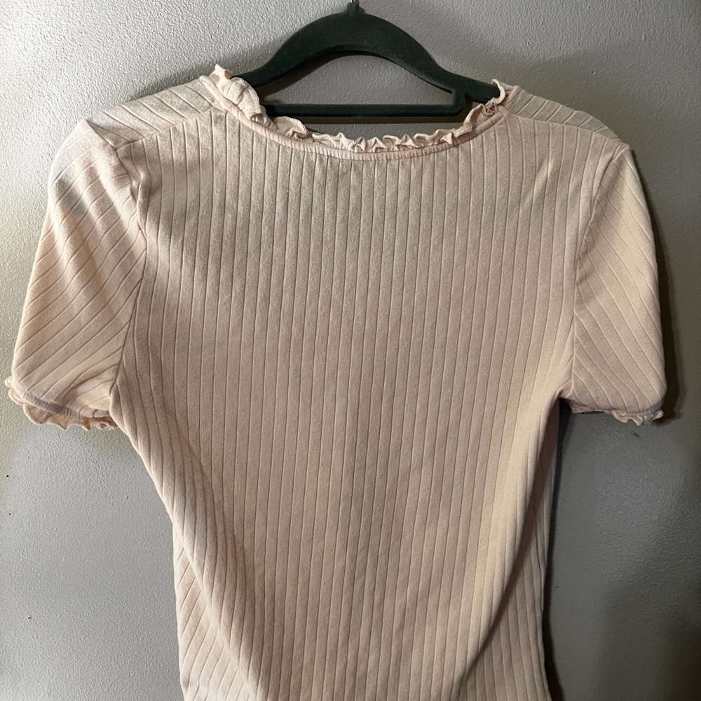 Pink Shein Top. - Picture 2 of 2